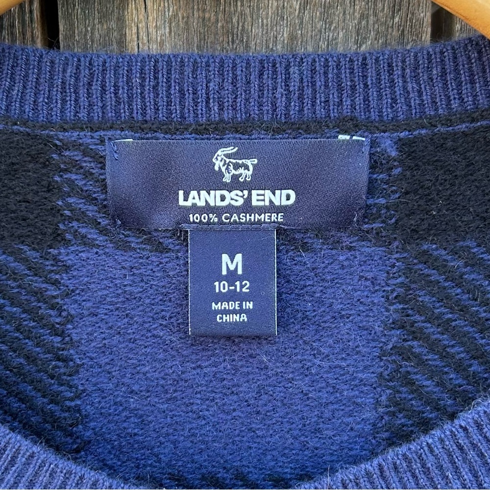 Lands’ End Plaid Cashmere Crewneck Cardigan Blue Green Black M - Picture 3 of 14